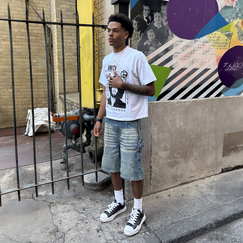 Artist tee